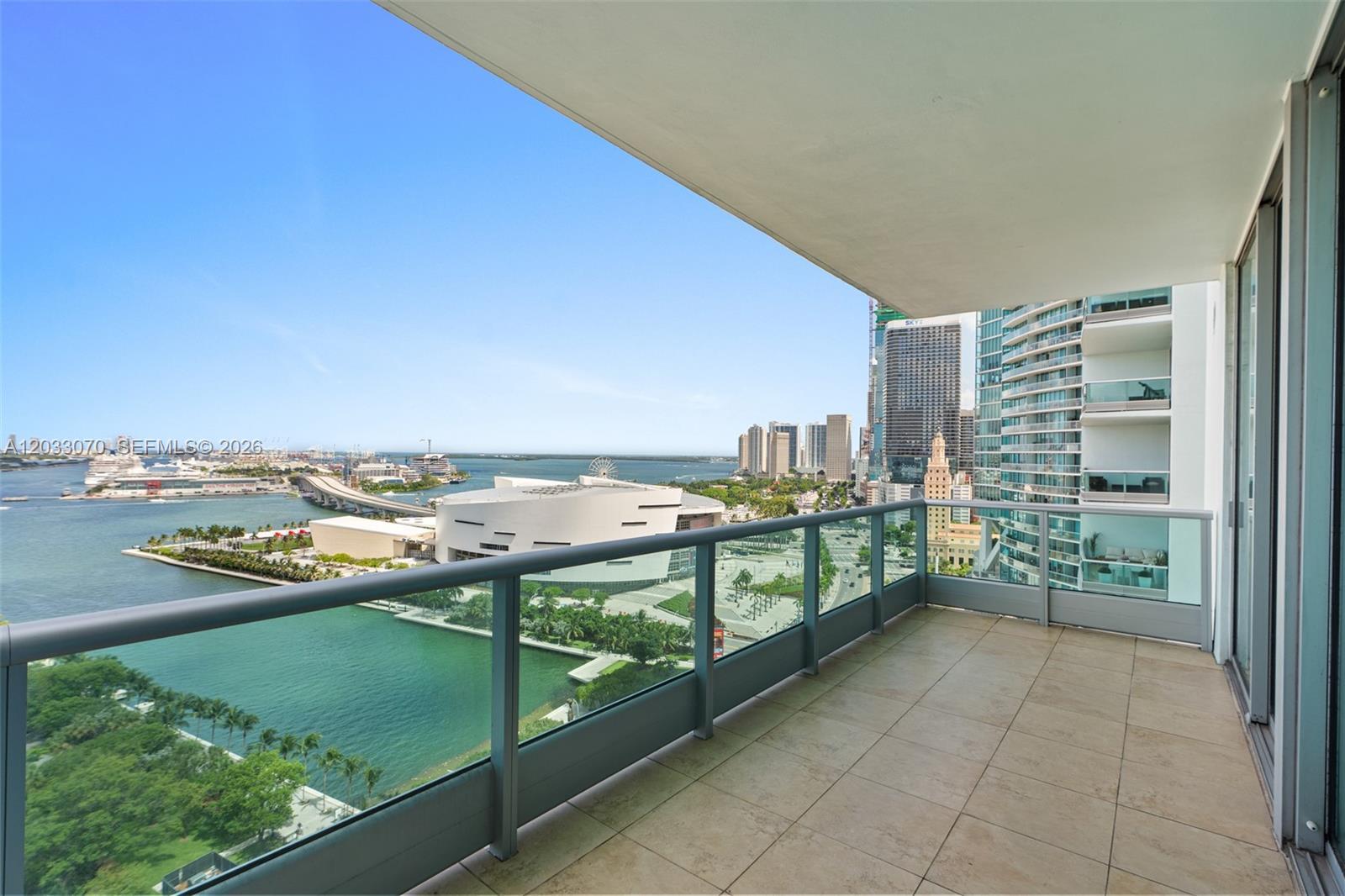 900 Biscayne Blvd # 2304, Miami FL 33132 photo 2