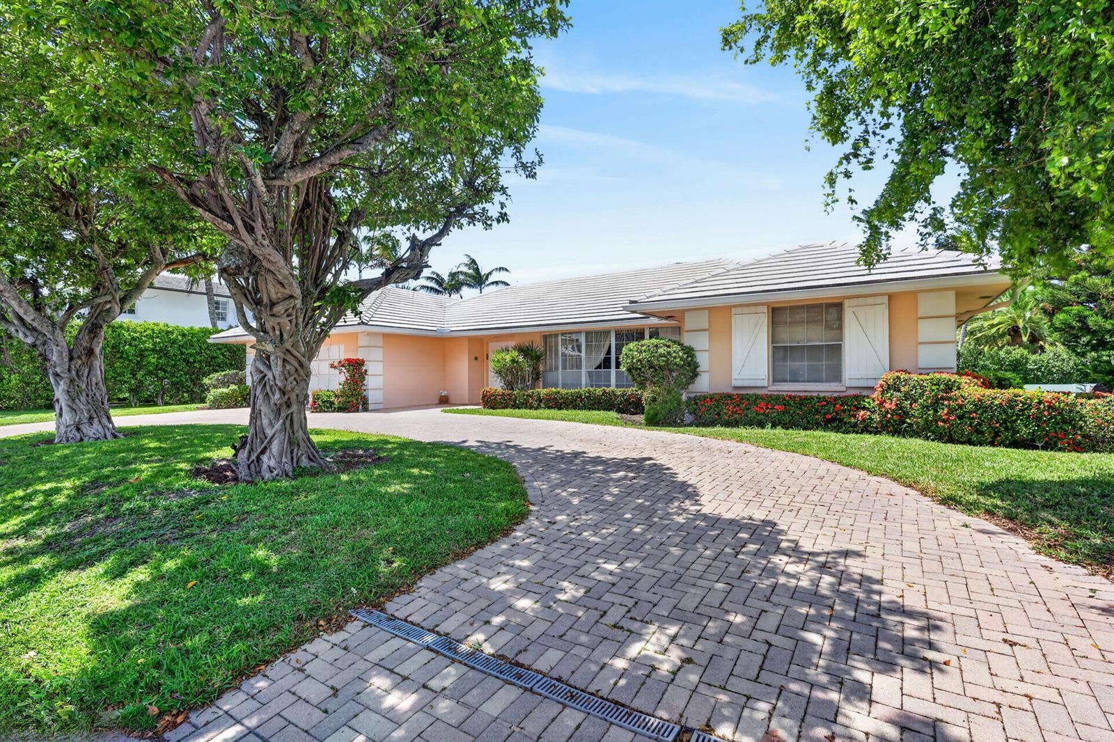 217 Plantation Road, Palm Beach FL 33480