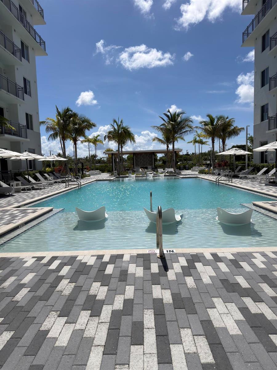 1710 N Congress Avenue, West Palm Beach FL 33409