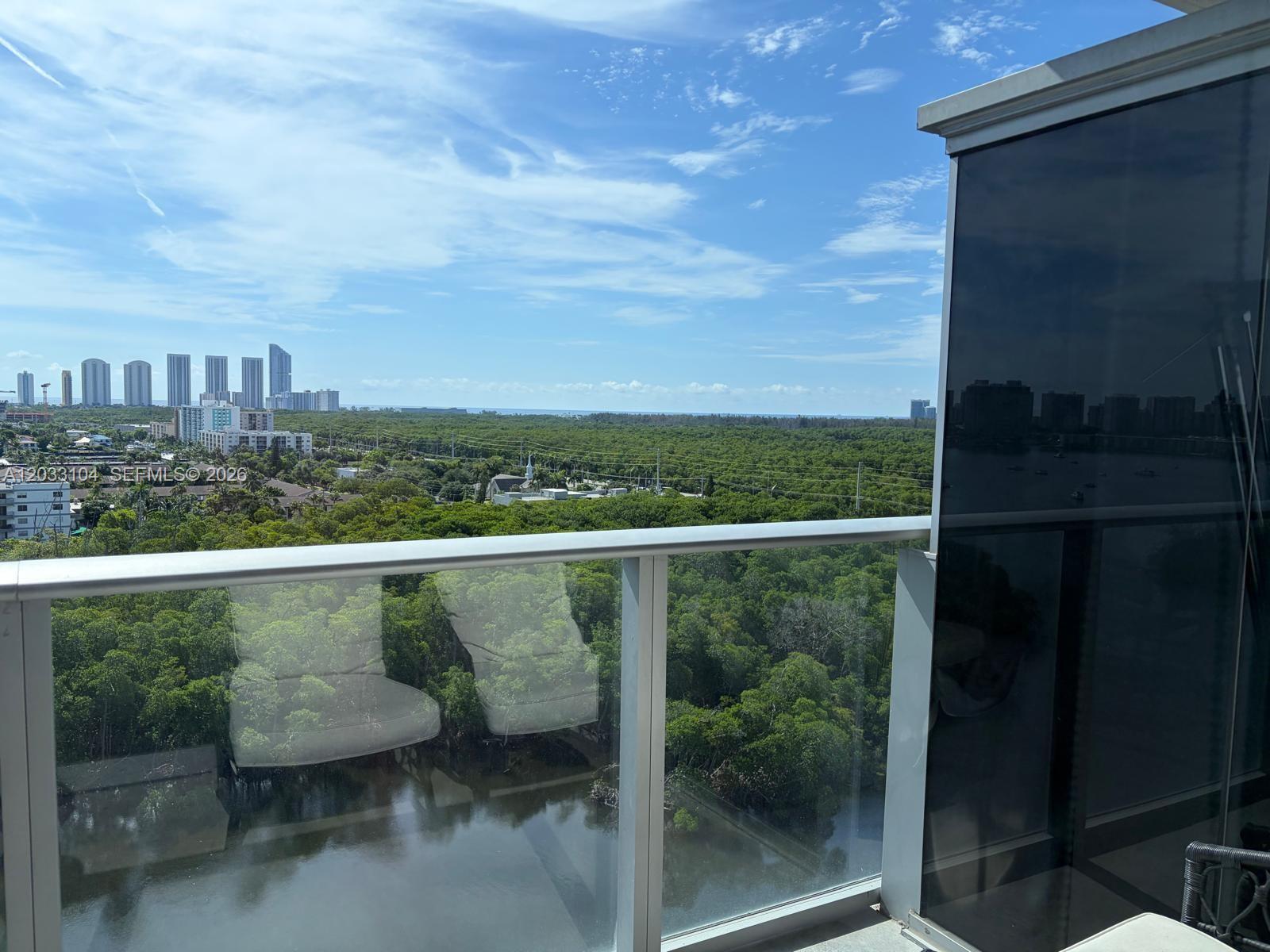 16385 Biscayne Blvd # 1417, North Miami Beach FL 33160 photo 4