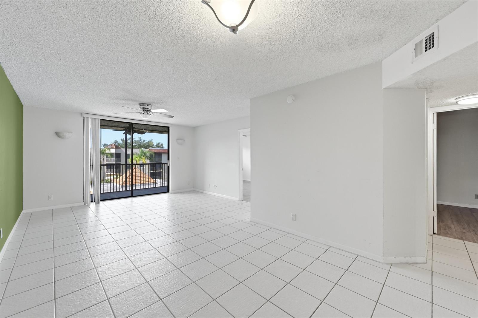 10501 W Broward Boulevard # 405, Plantation FL 33324 photo 5