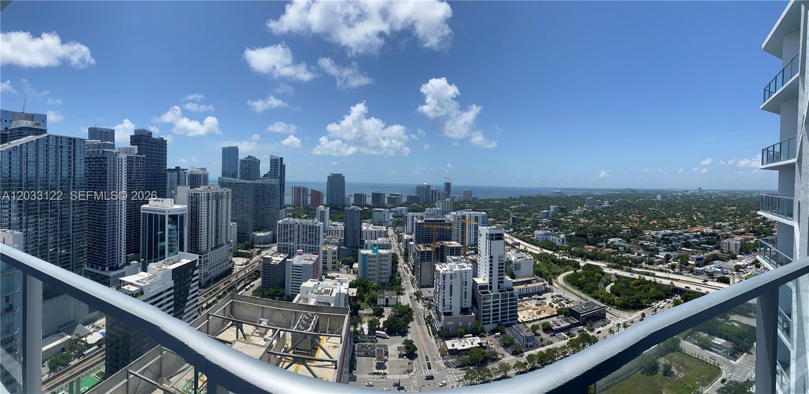 185 SW 7th St # 4206, Miami FL 33130 photo 4