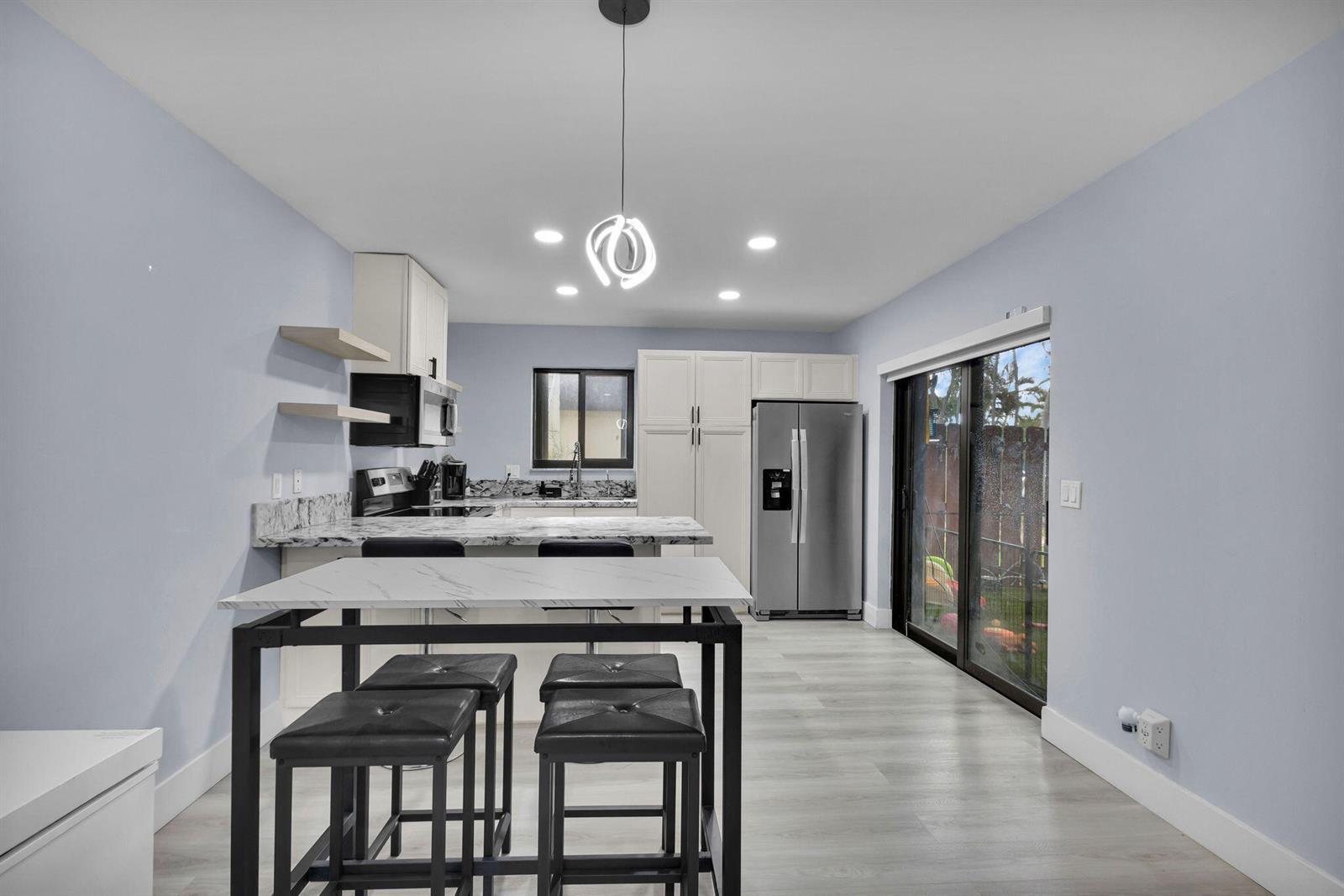 2824 Kirk Road, Lake Worth FL 33461 photo 2