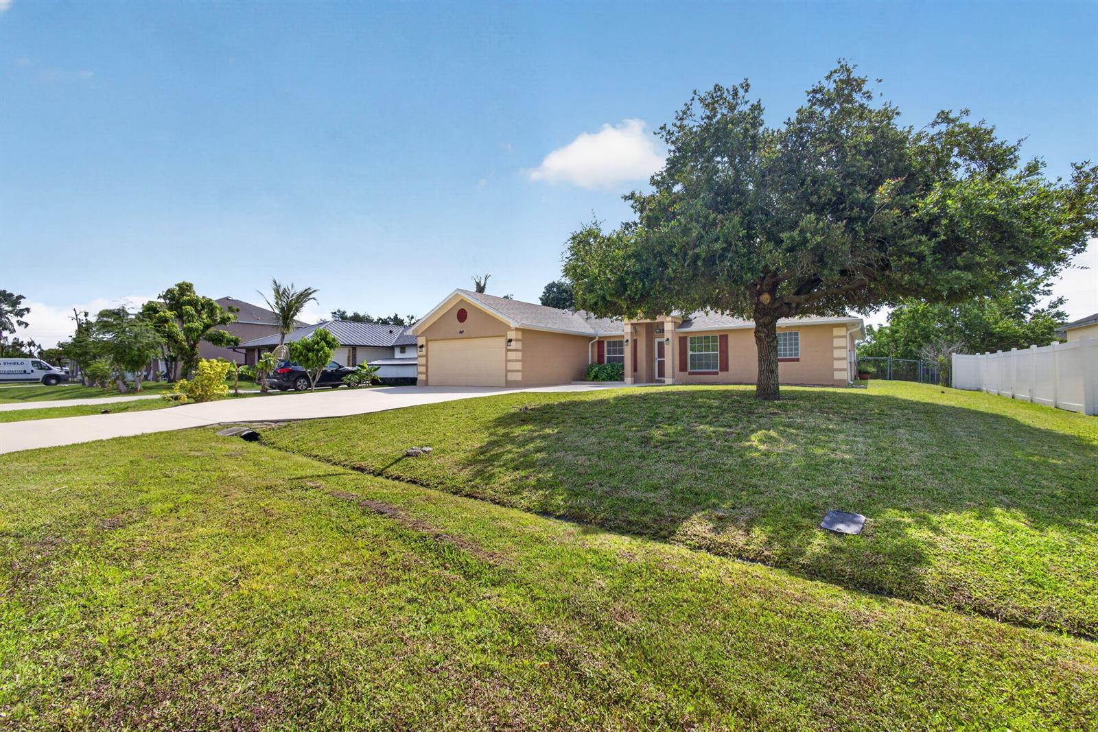 441 SW Doreen Street, Port St. Lucie FL 34983 photo 4