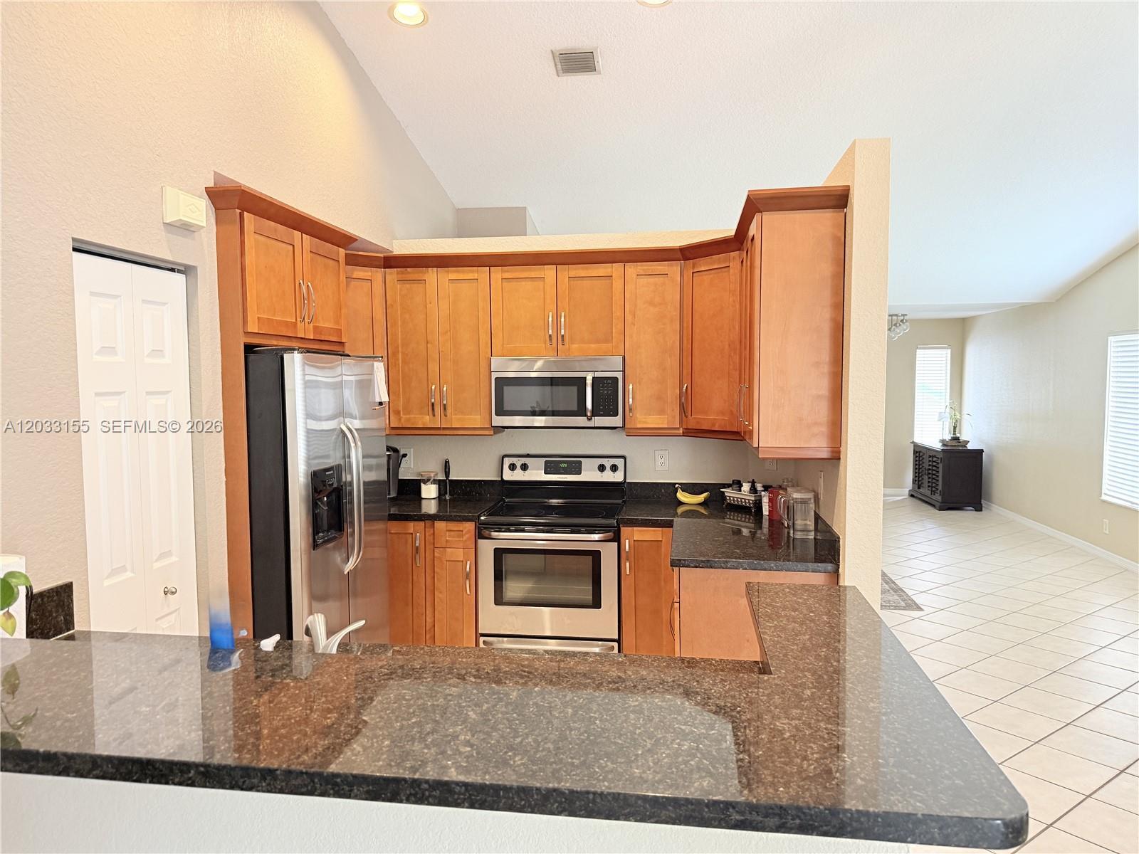 1530 Canary Island Dr, Weston FL 33327 photo 3