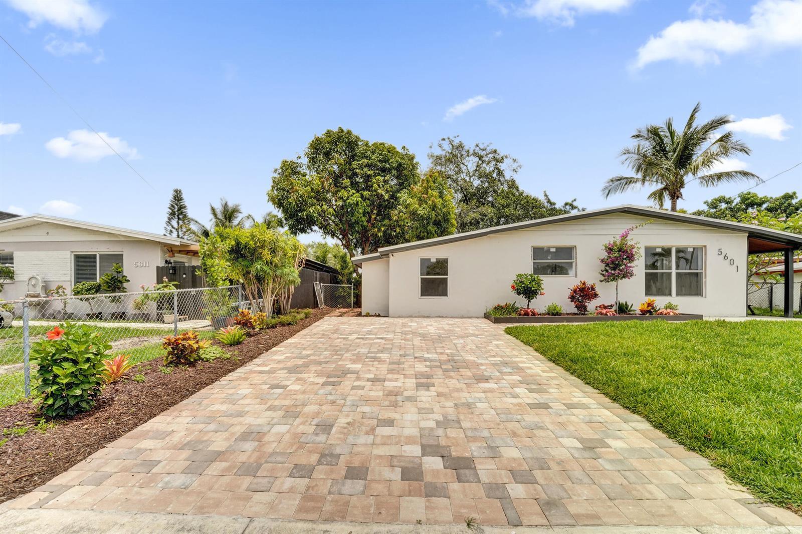 5601 SW 36th Court, Davie FL 33314 photo 4