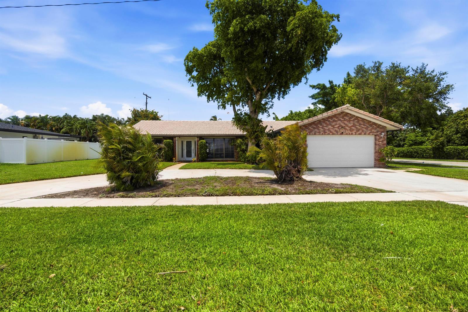 1501 NW 7th Street, Boca Raton FL 33486