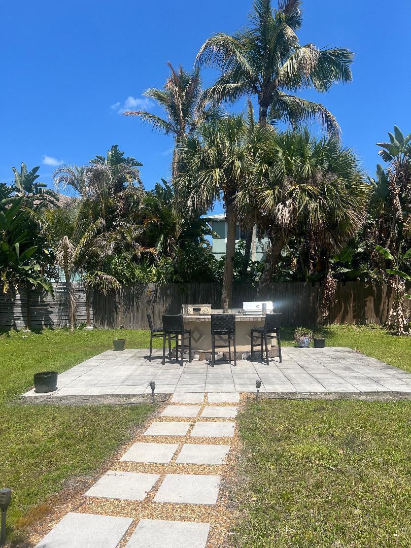462 Granada Street # B, Fort Pierce FL 34949 photo 2