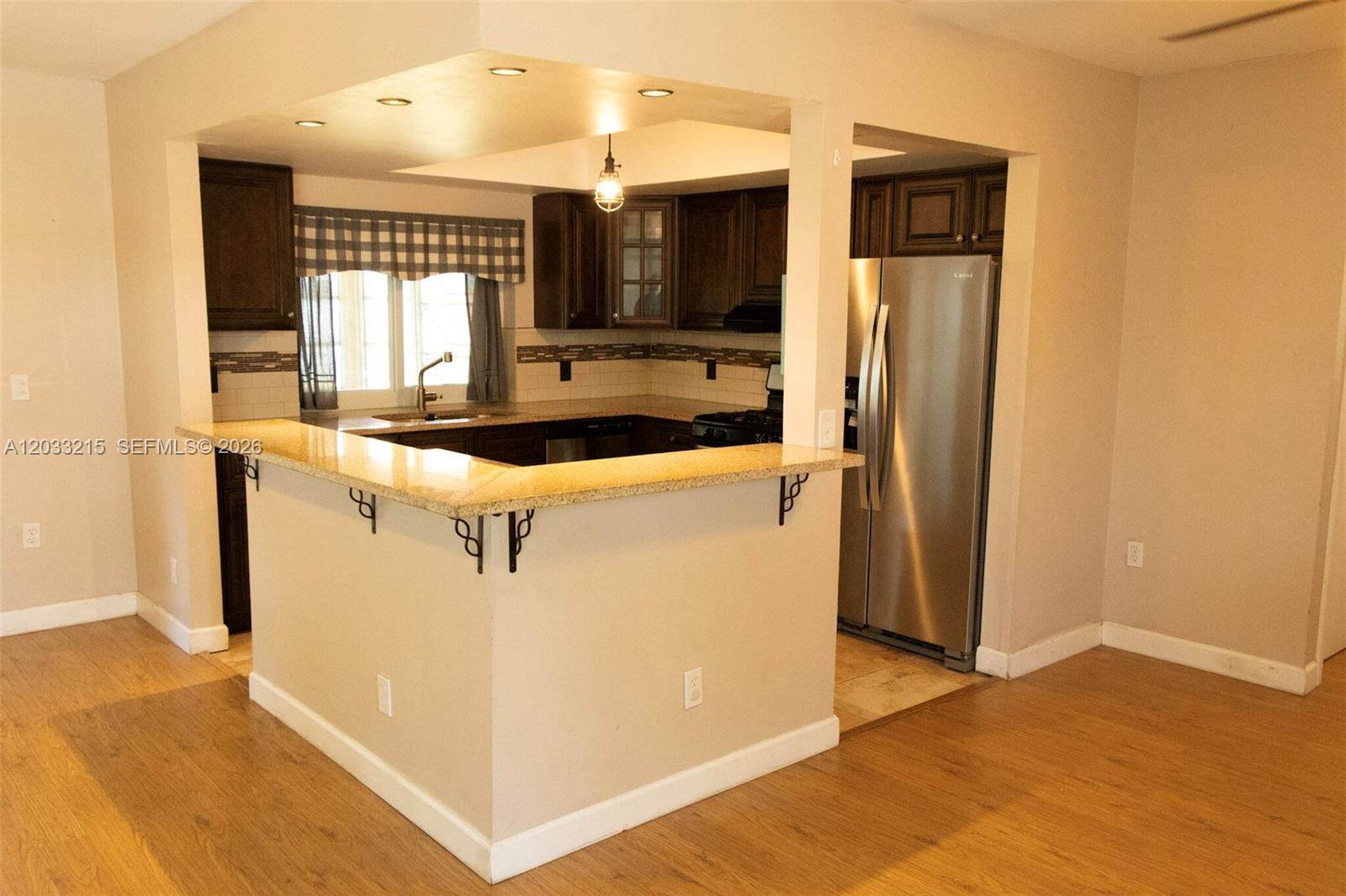 9880 NW 24th Pl, Sunrise FL 33322 photo 2