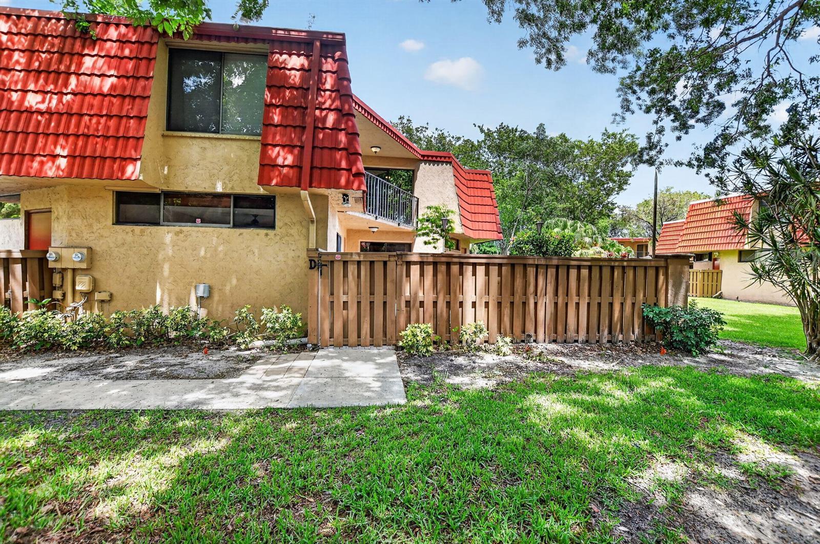 8099 Severn Drive # D, Boca Raton FL 33433