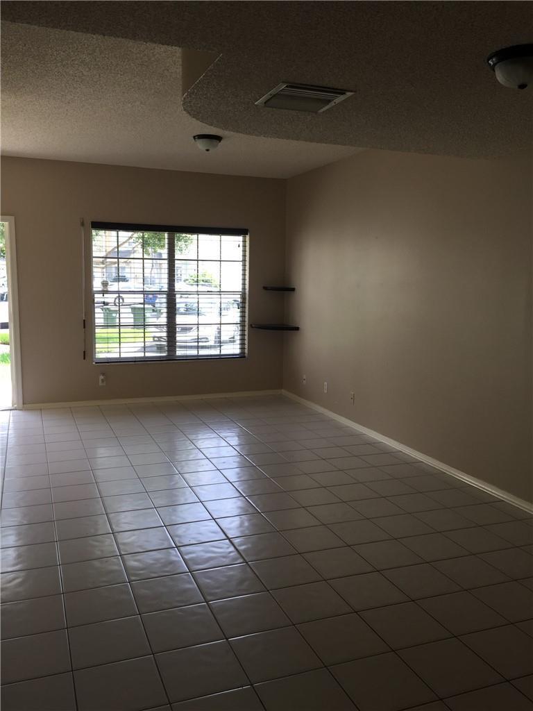 23 Whitehead Circle, Weston FL 33326 photo 3