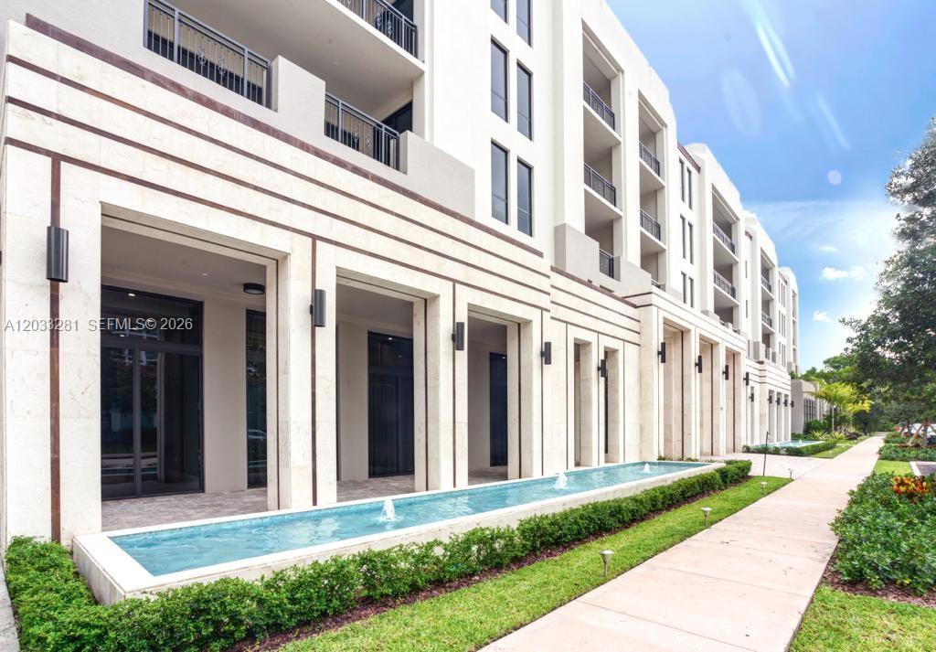 718 Valencia Ave # 202, Coral Gables FL 33134 photo 3