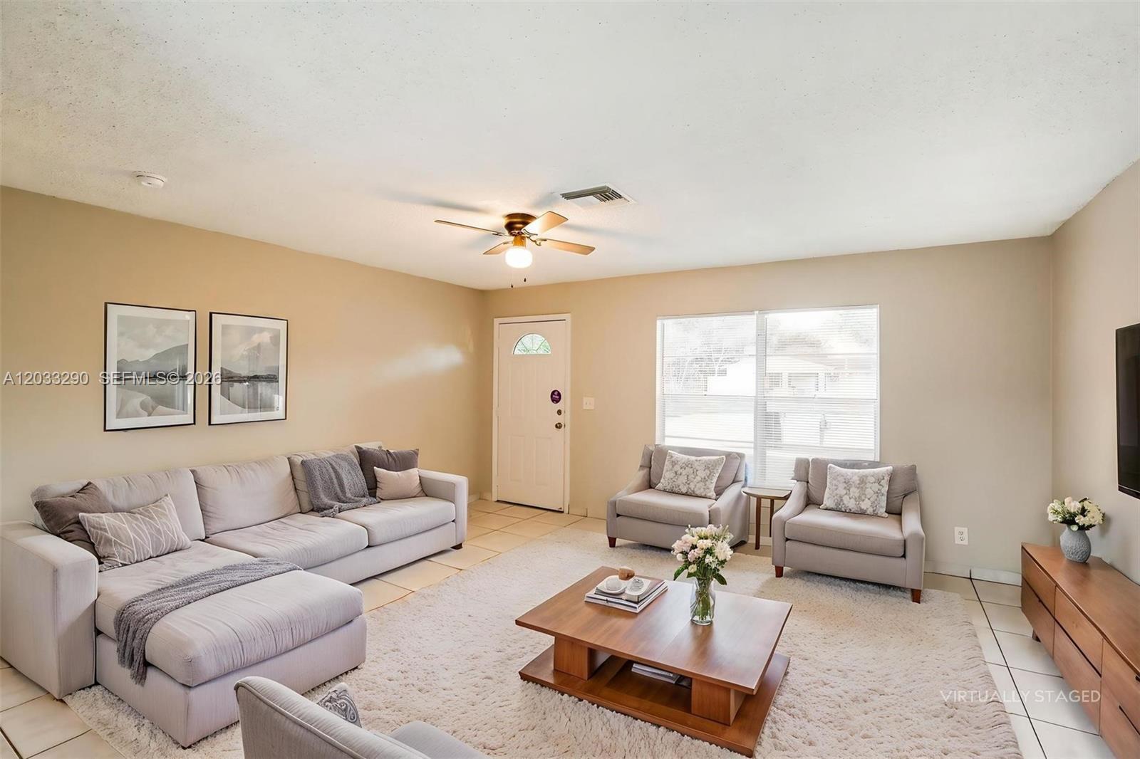 7820 SW 9th St, North Lauderdale FL 33068 photo 5