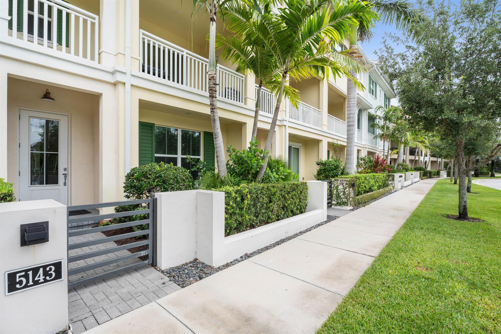 5143 Beckman Terrace, Palm Beach Gardens FL 33418