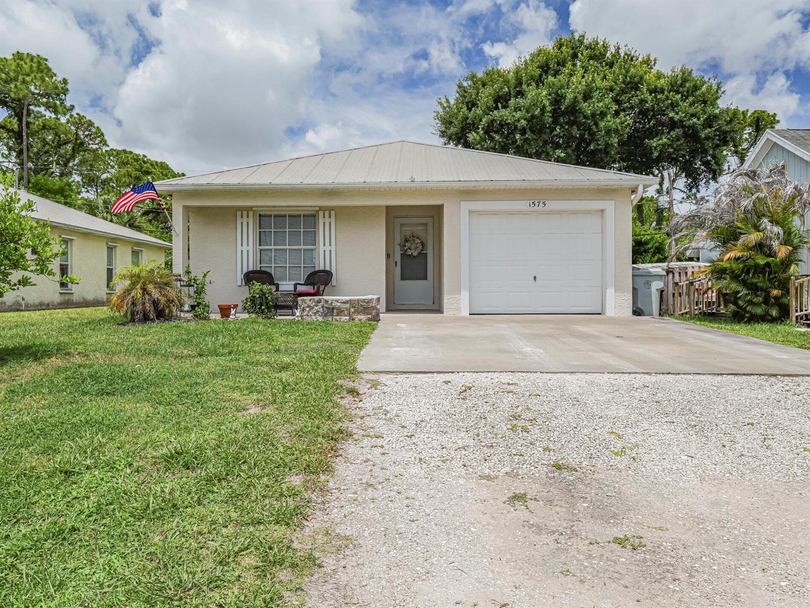 1575 17th Court SW, Vero Beach FL 32962 photo 2