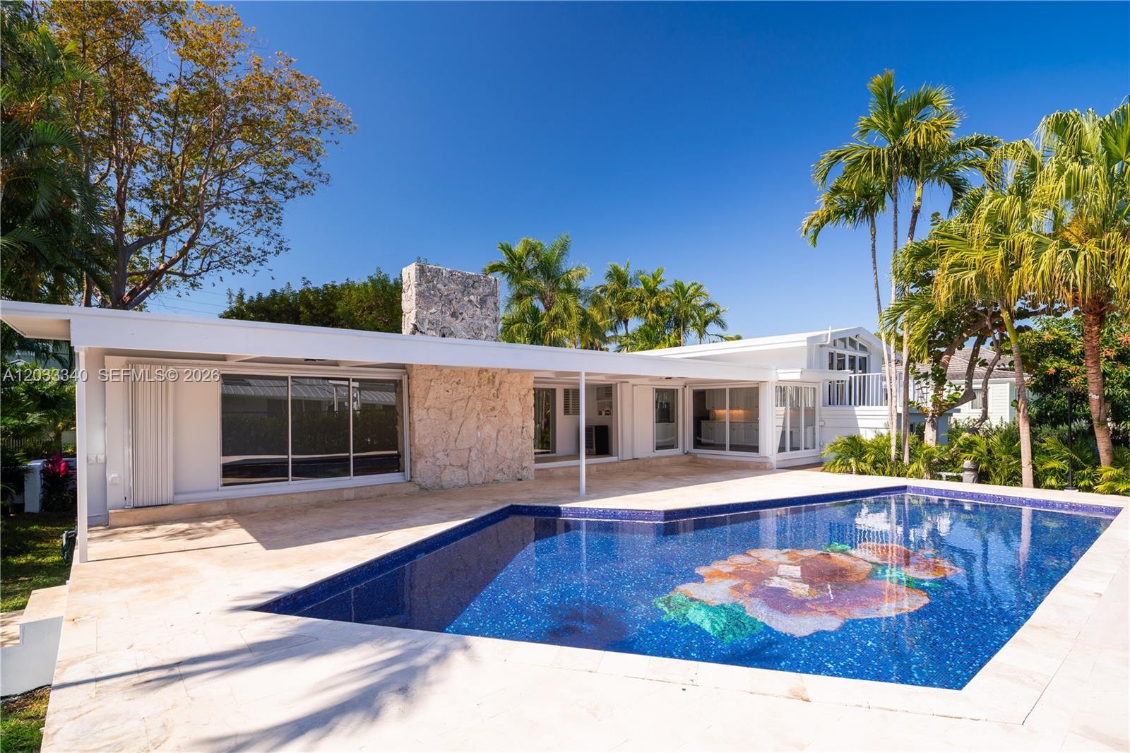 669 S Mashta Dr, Key Biscayne FL 33149 photo 3