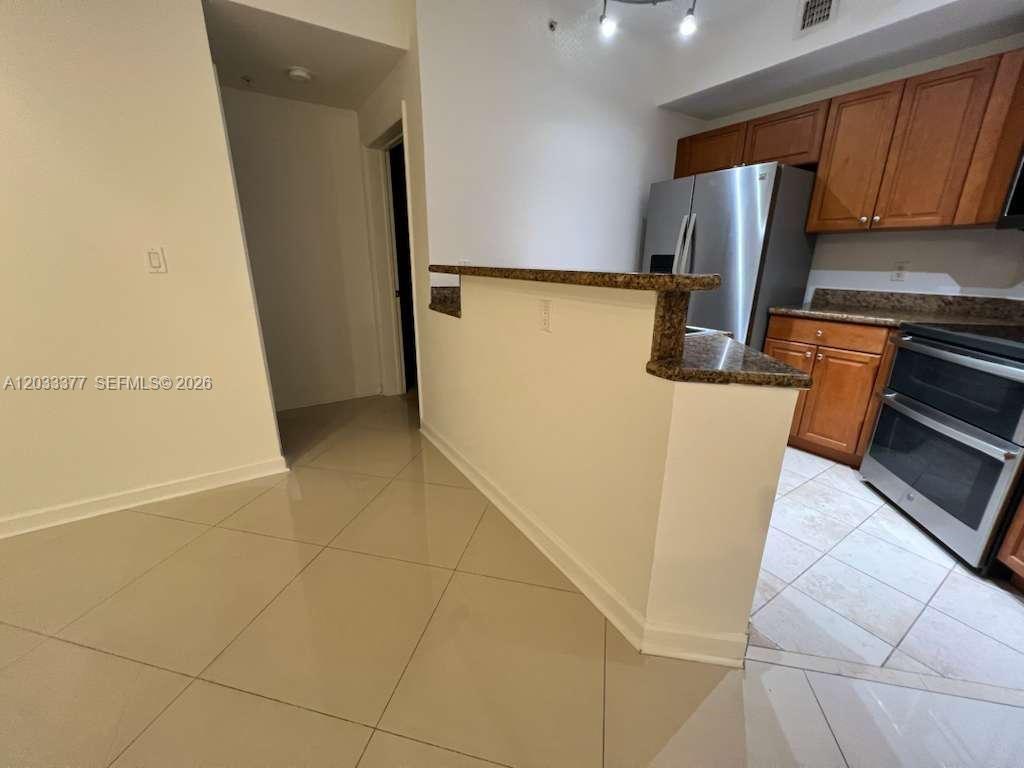 Coral Gables, FL 33134 photo 4
