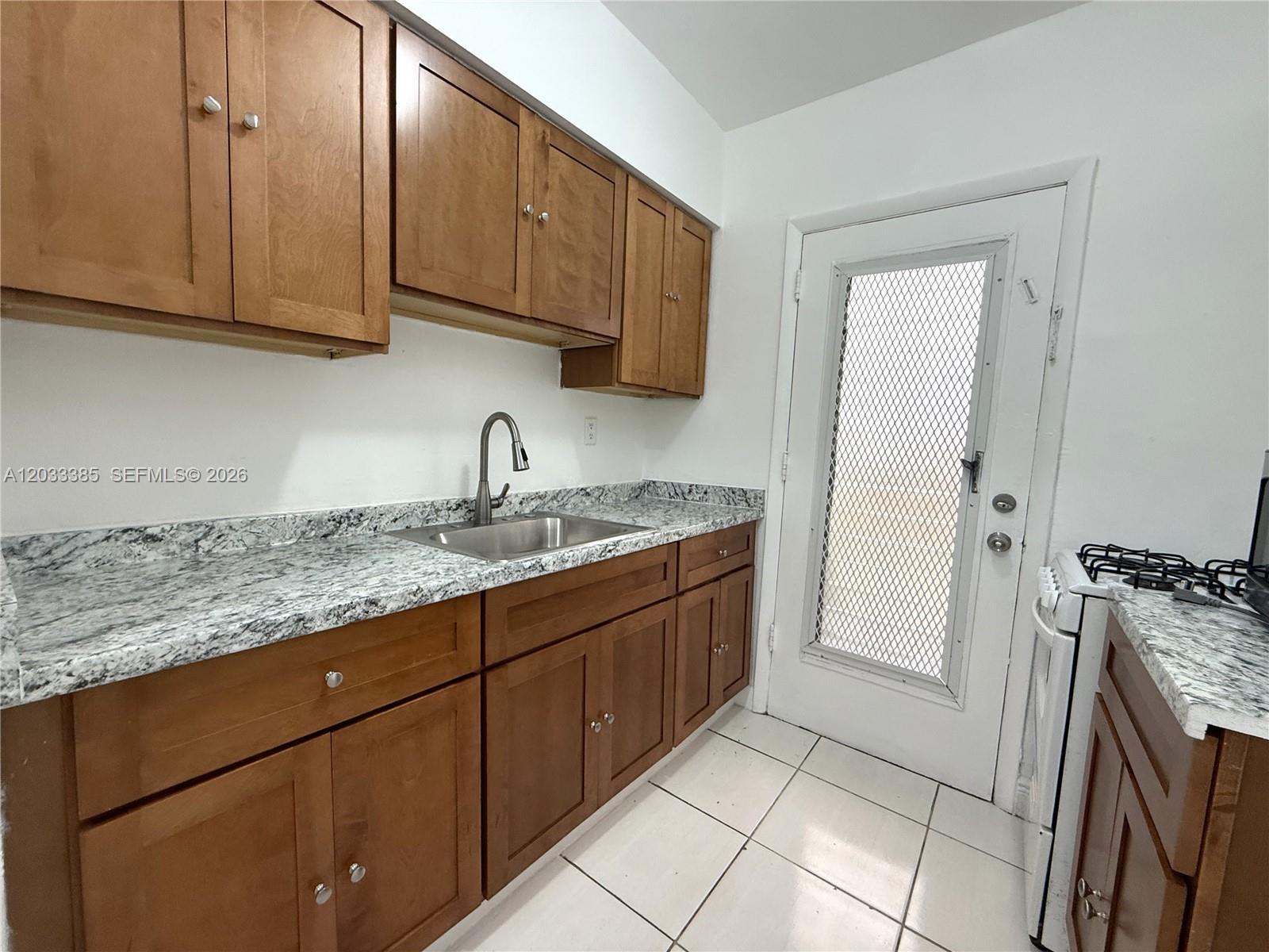 6885 Byron Ave # 103, Miami Beach FL 33141 photo 2