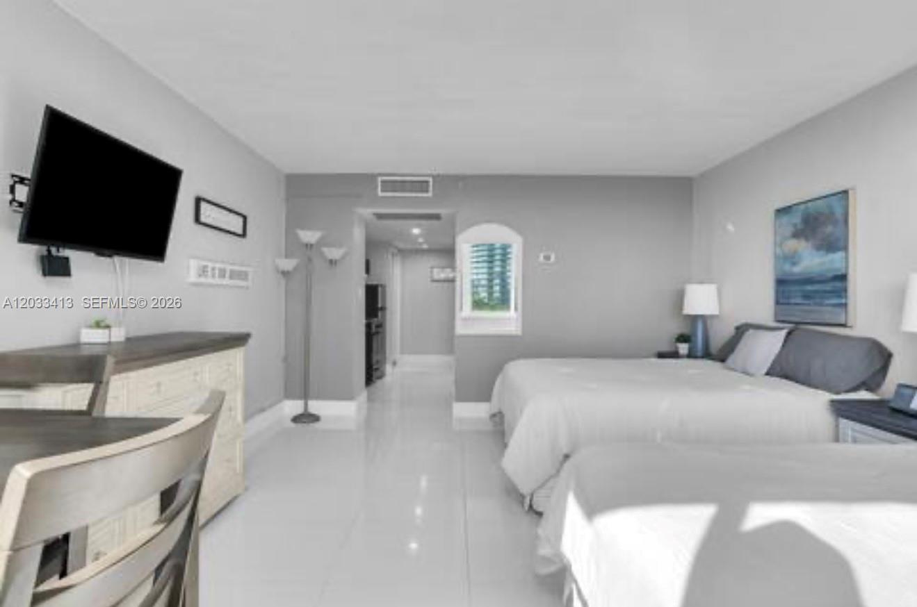 19201 Collins Ave # 440, Sunny Isles Beach FL 33160 photo 3