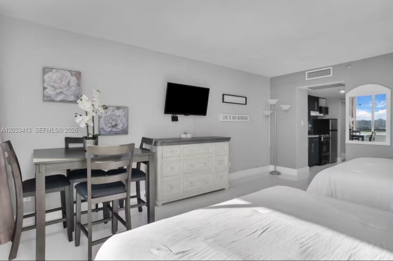 19201 Collins Ave # 440, Sunny Isles Beach FL 33160 photo 4