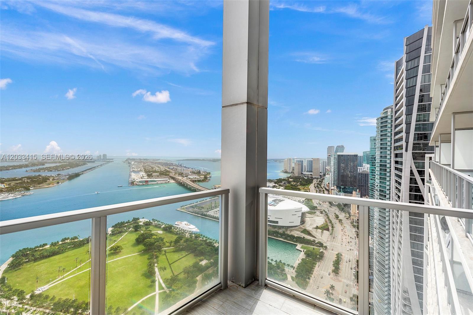 1100 Biscayne Blvd # 5705, Miami FL 33132 photo 2