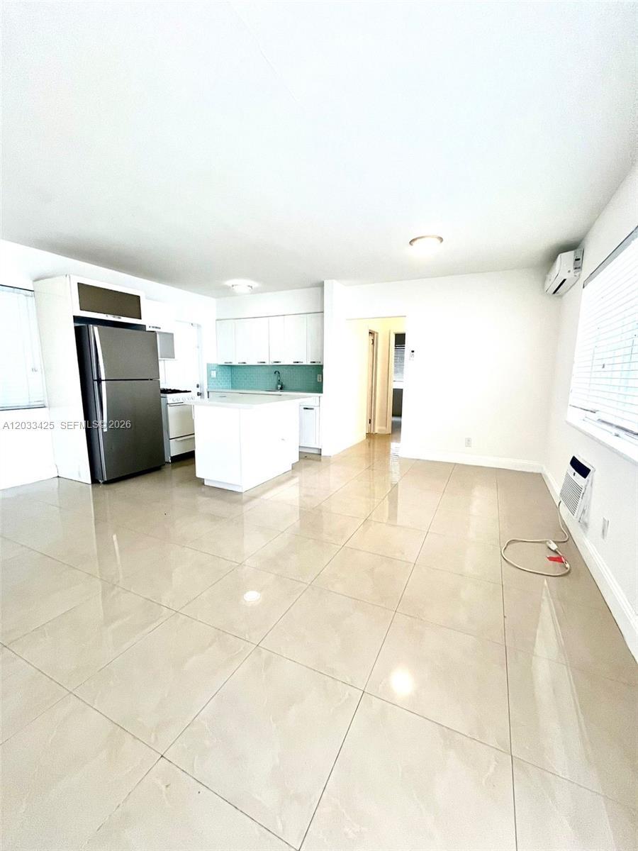 2031 Jackson St # 3, Hollywood FL 33020 photo 3