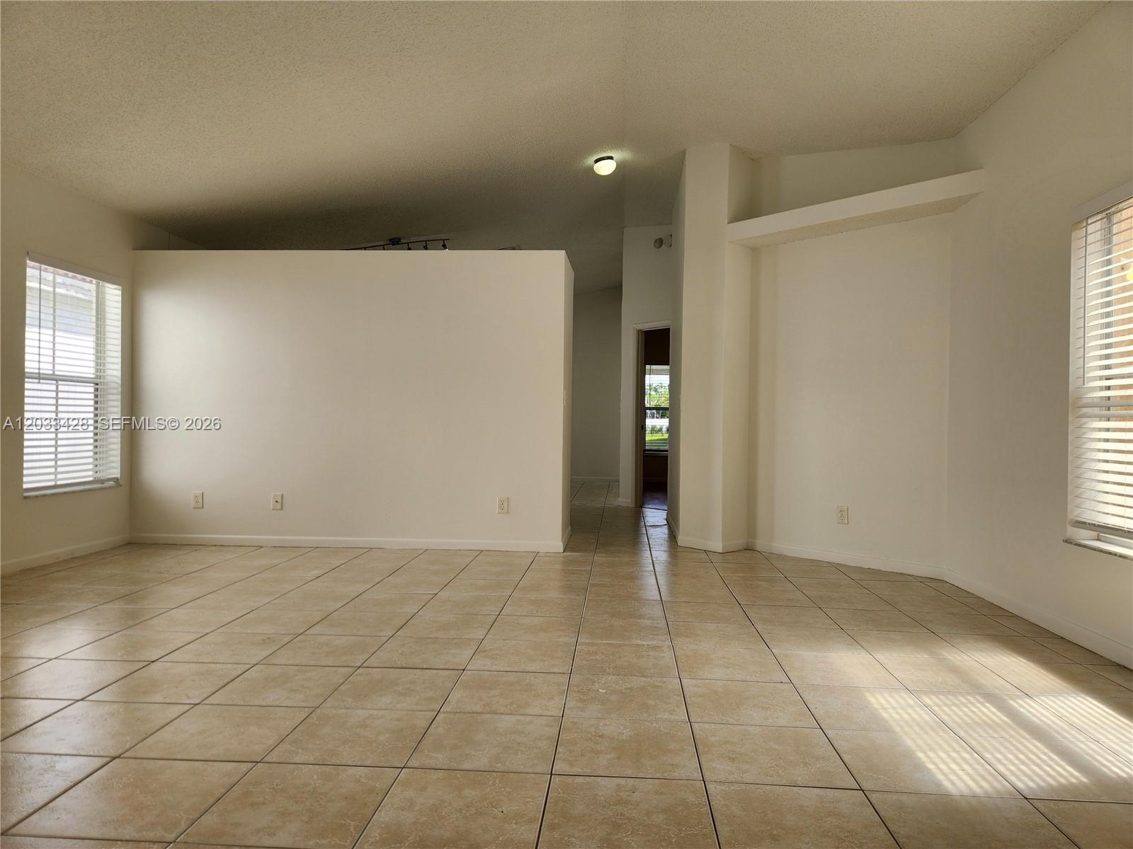 Pembroke Pines, FL 33029 photo 4