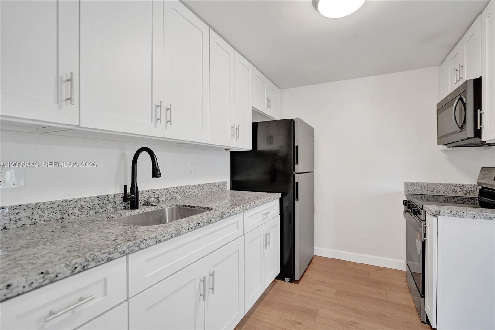 307 NW 11th Ave, Delray Beach FL 33444 photo 3