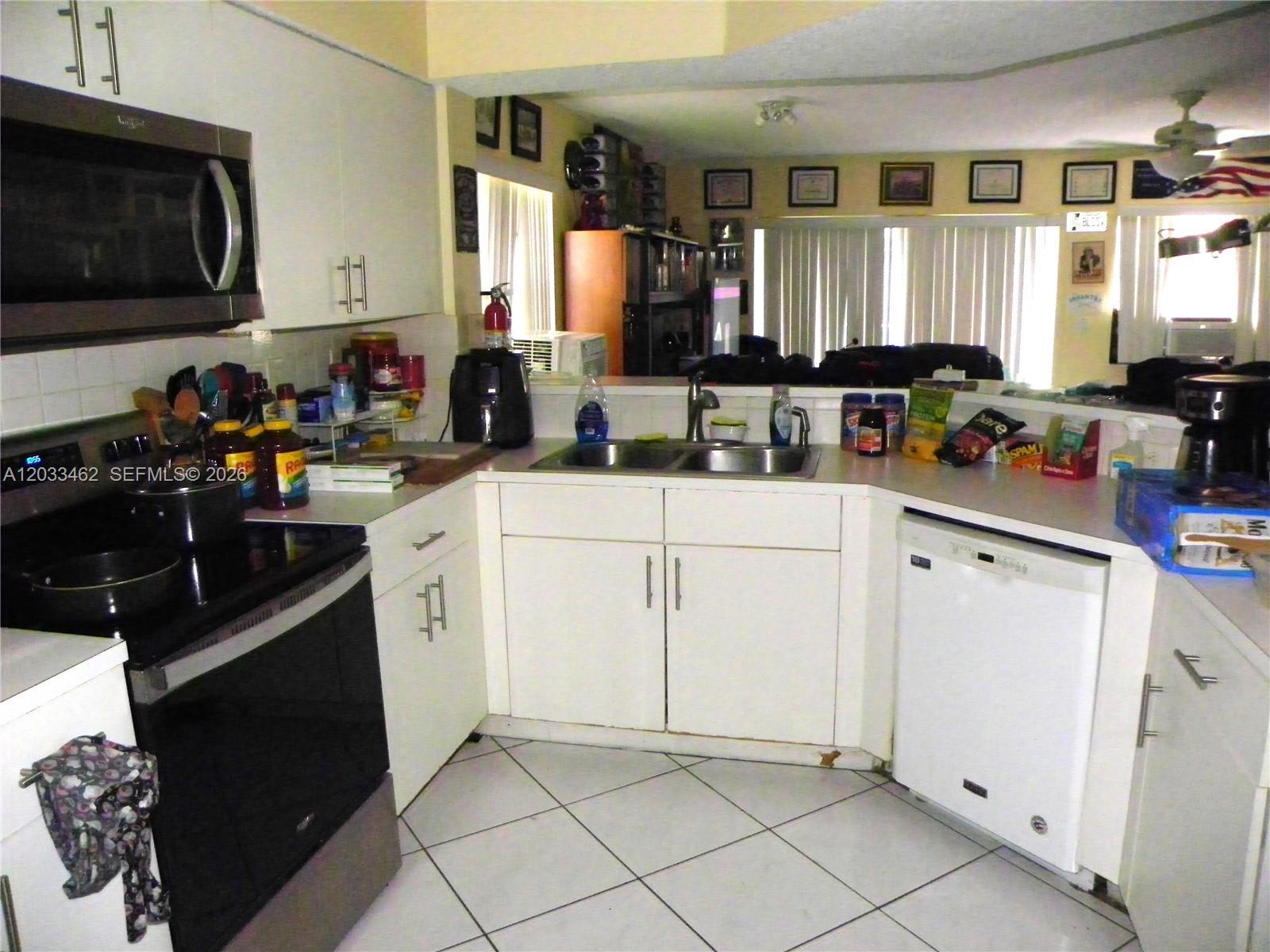 8211 Southgate Blvd, North Lauderdale FL 33068 photo 4