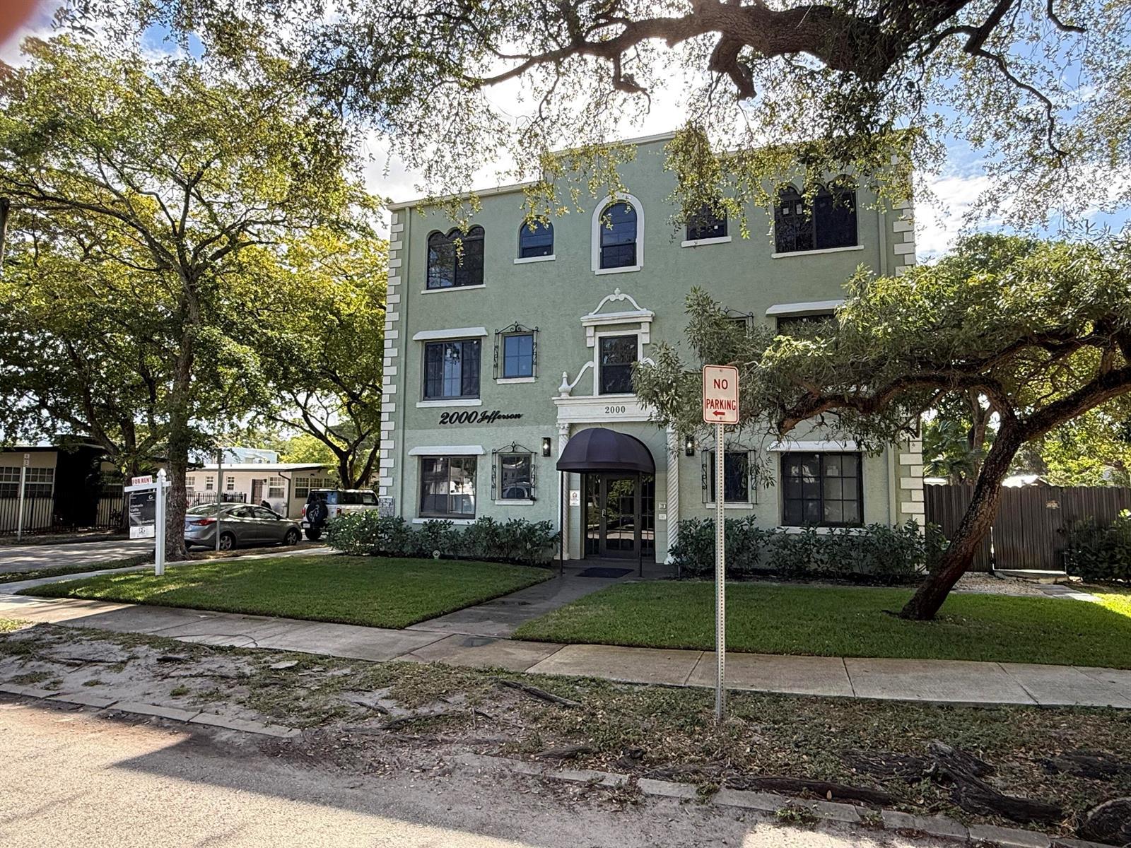 2000 Jefferson Street # 15, Hollywood FL 33020 photo 2