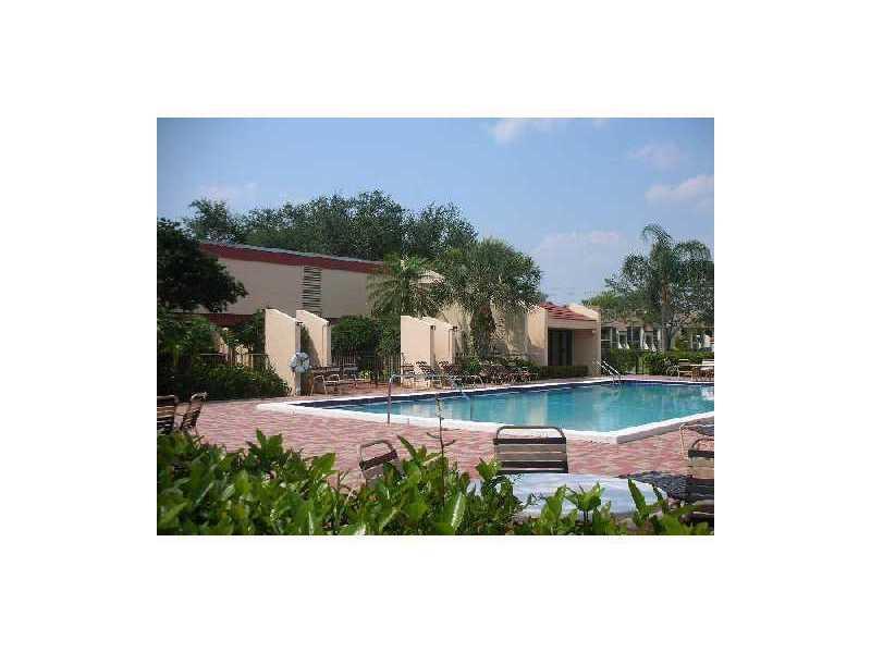6729 Coral Lake Drive # 6729, Margate FL 33063 photo 2