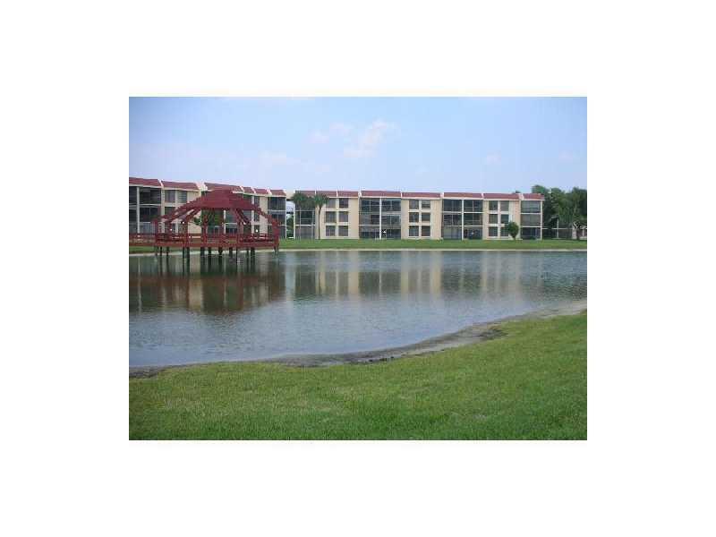 6729 Coral Lake Drive # 6729, Margate FL 33063 photo 3