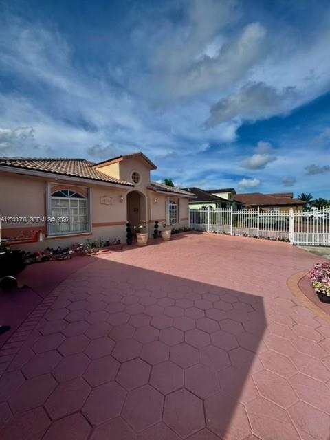 14365 SW 172nd Ln, Miami FL 33177 photo 2