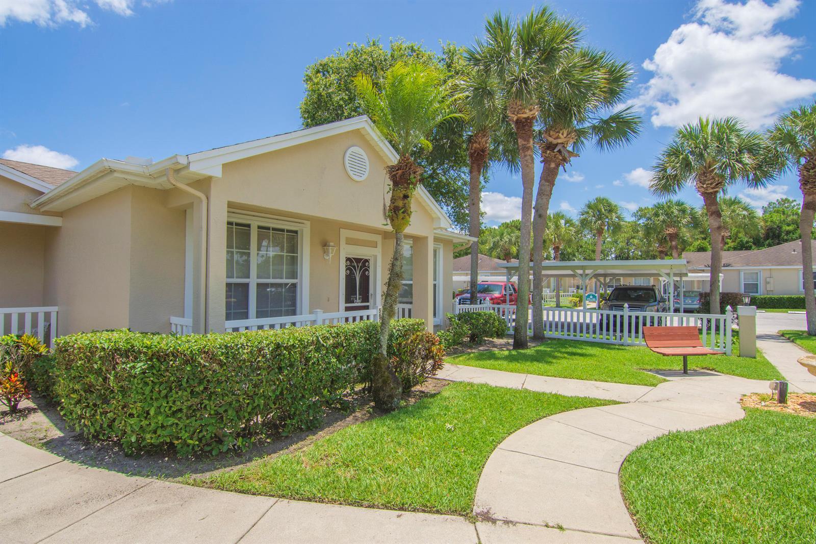 567 NW San Remo Circle, Port St. Lucie FL 34986 photo 2