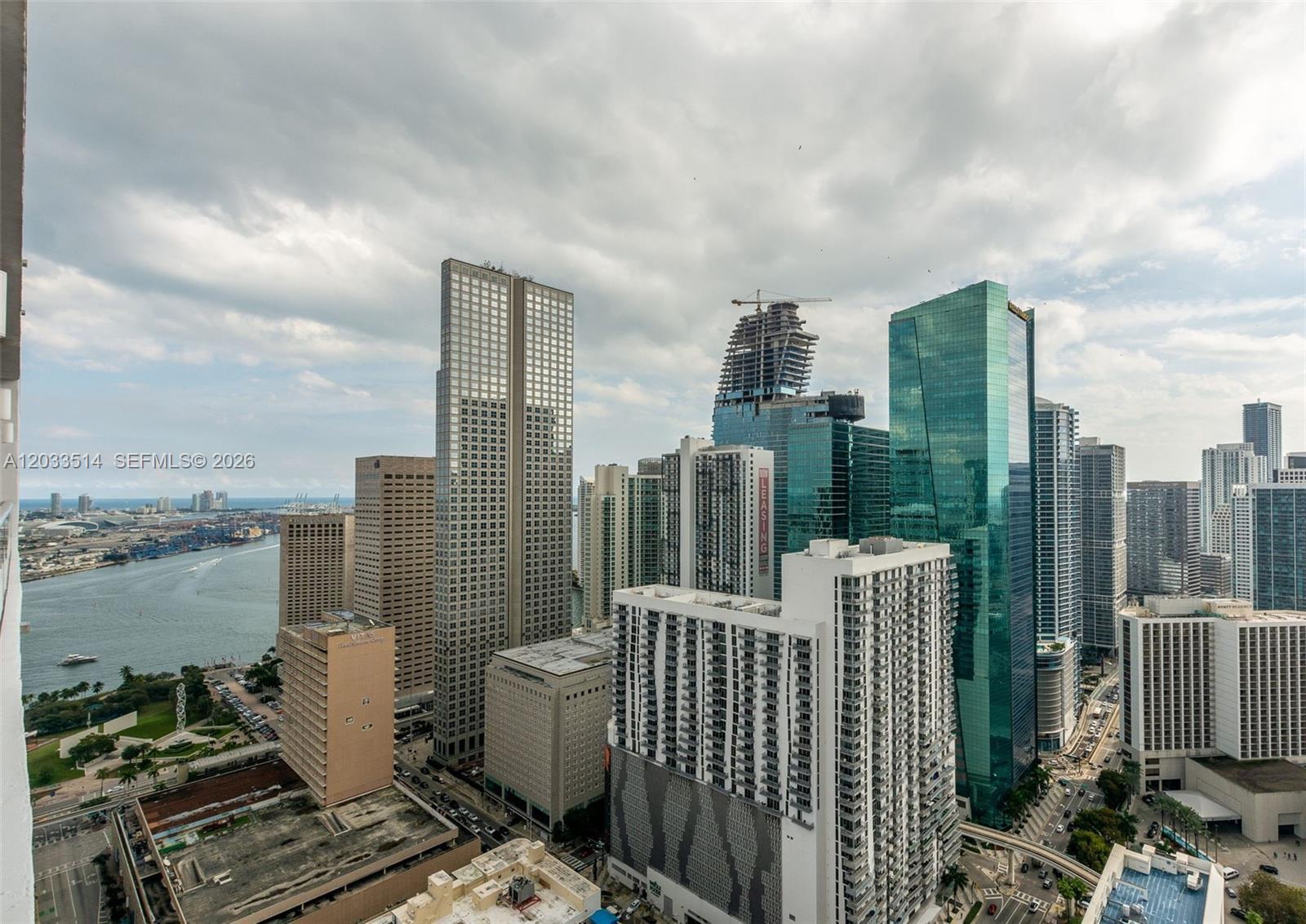 151 SE 1st St # 807, Miami FL 33131 photo 5
