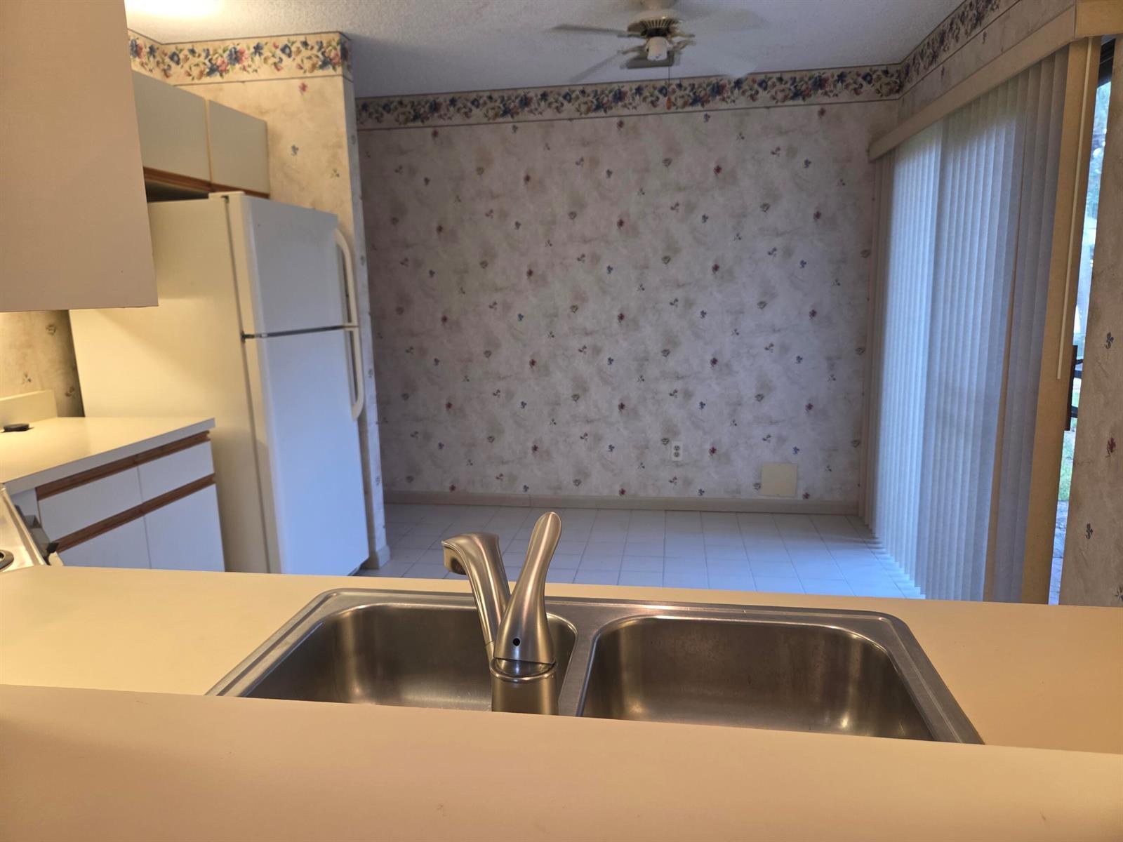 6856 SE Bunker Hill Drive, Hobe Sound FL 33455 photo 5