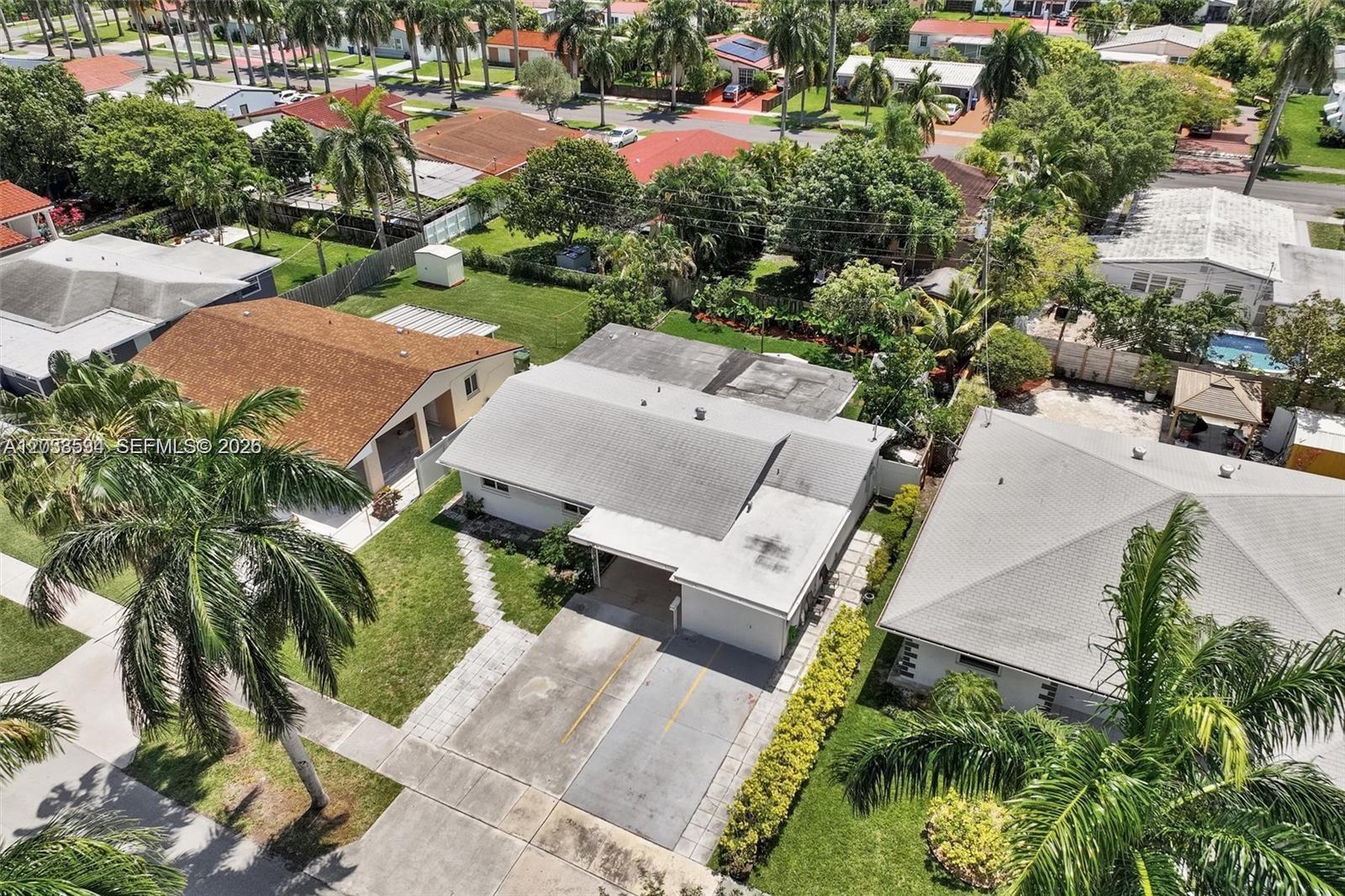 814 NE 4th St, Hallandale Beach FL 33009 photo 5