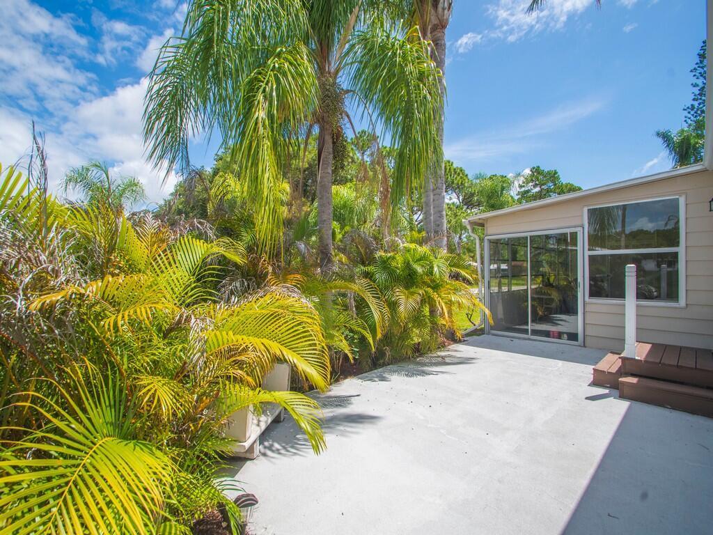 78 W Caribbean, Port St. Lucie FL 34952