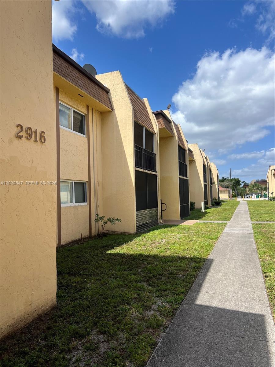 2916 NW 55th Ave # 2A, Lauderhill FL 33313 photo 3