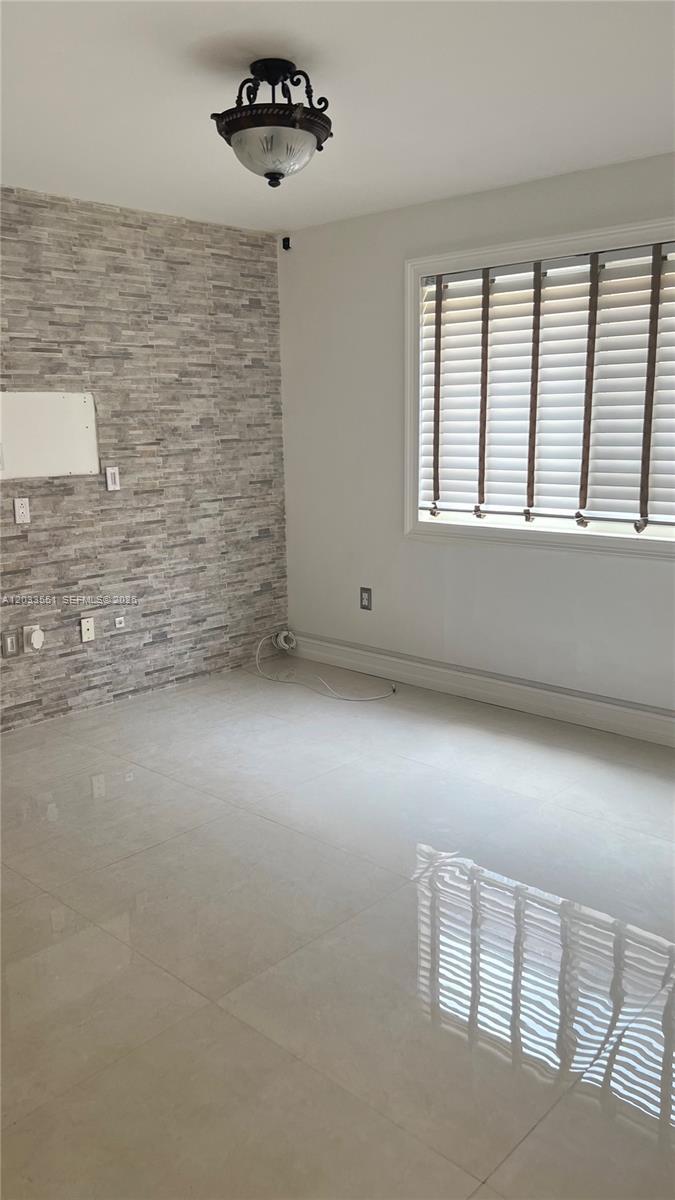6225 Kendale Lakes Cir # 263, Miami FL 33183 photo 2