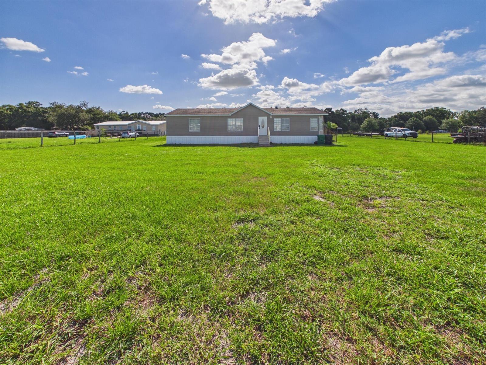 17090 NW 38th Avenue, Okeechobee FL 34972