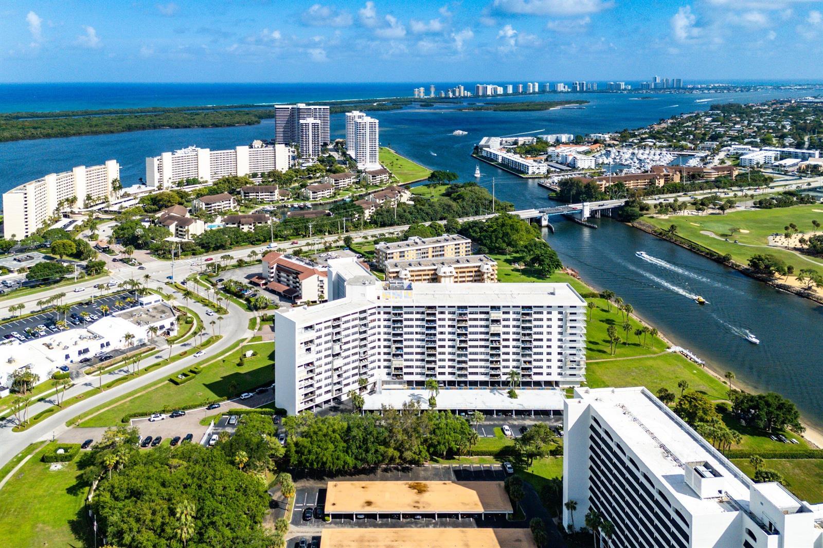 336 Golfview Road # 12, North Palm Beach FL 33408