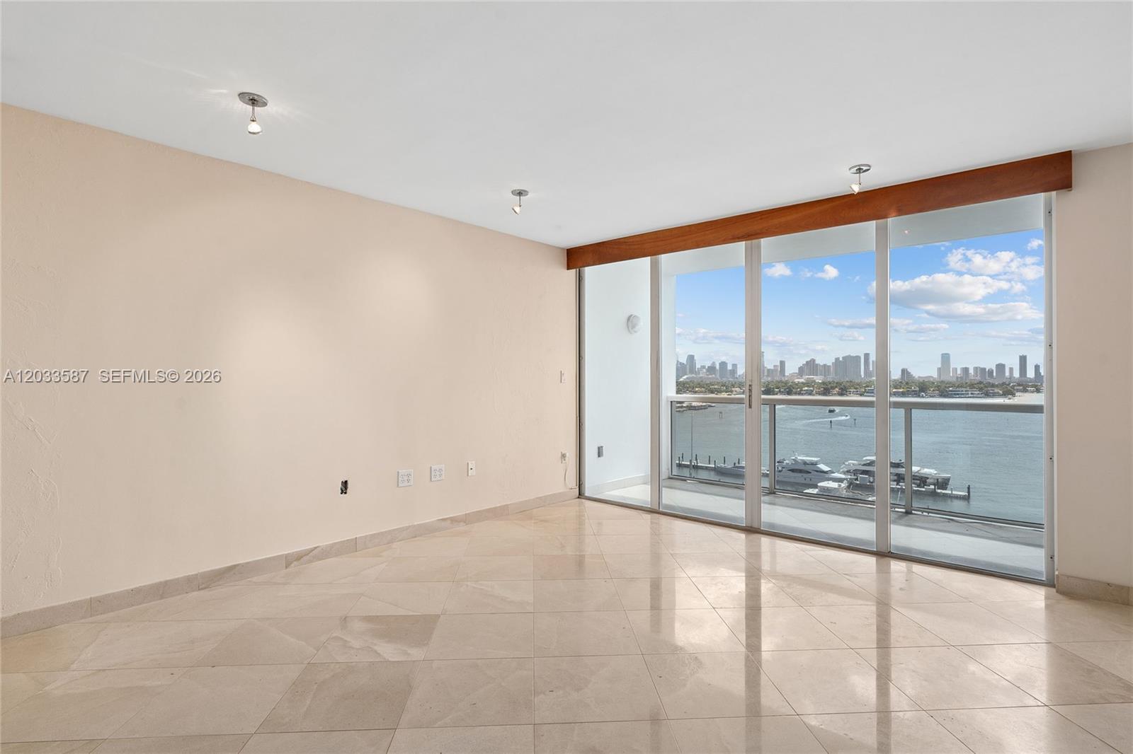 1900 Sunset Harbour Dr # 1008, Miami Beach FL 33139 photo 2