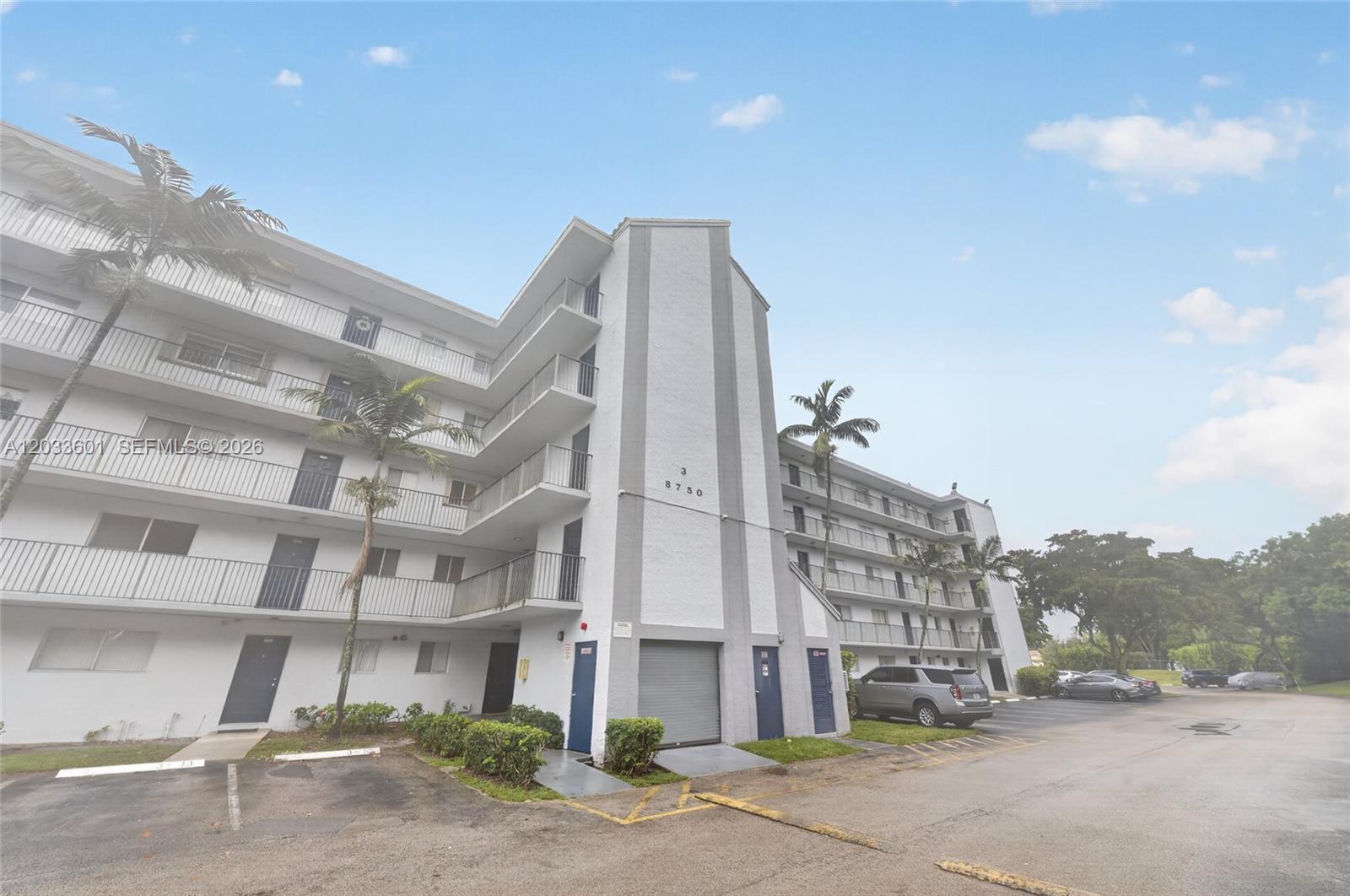 8750 N Sherman Cir # 305, Miramar FL 33025 photo 2
