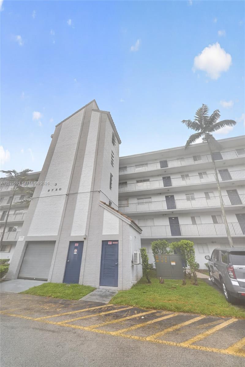 8750 N Sherman Cir # 305, Miramar FL 33025 photo 3