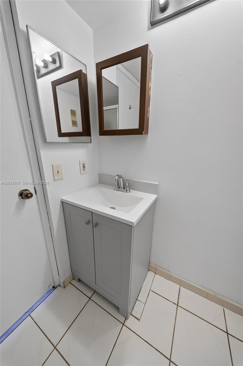 8750 N Sherman Cir # 305, Miramar FL 33025 photo 5