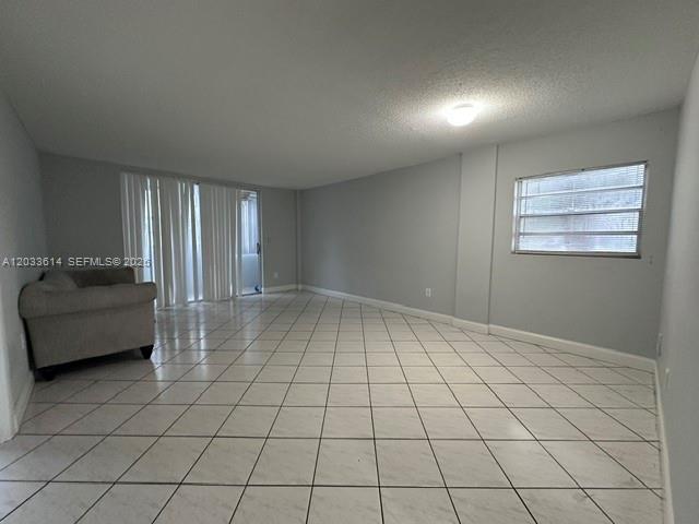 16450 Miami Dr # 108, North Miami Beach FL 33162 photo 4