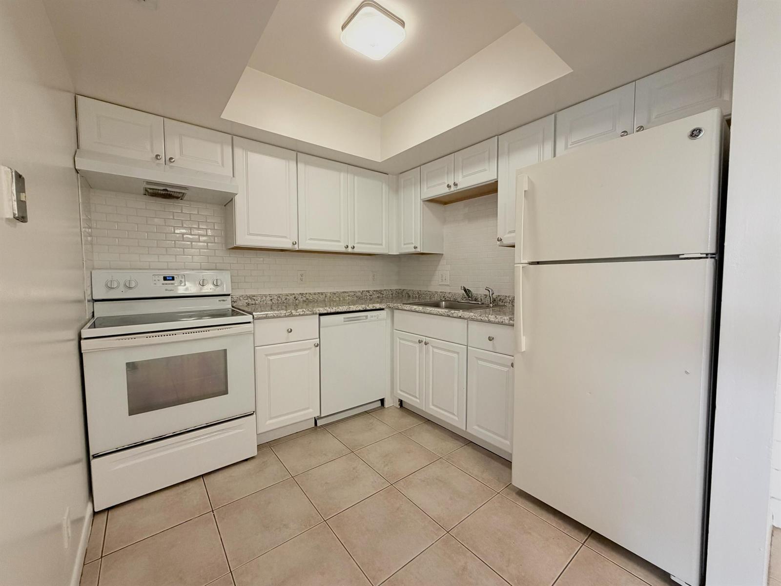 3120 Collin Drive Unit B, West Palm Beach FL 33406