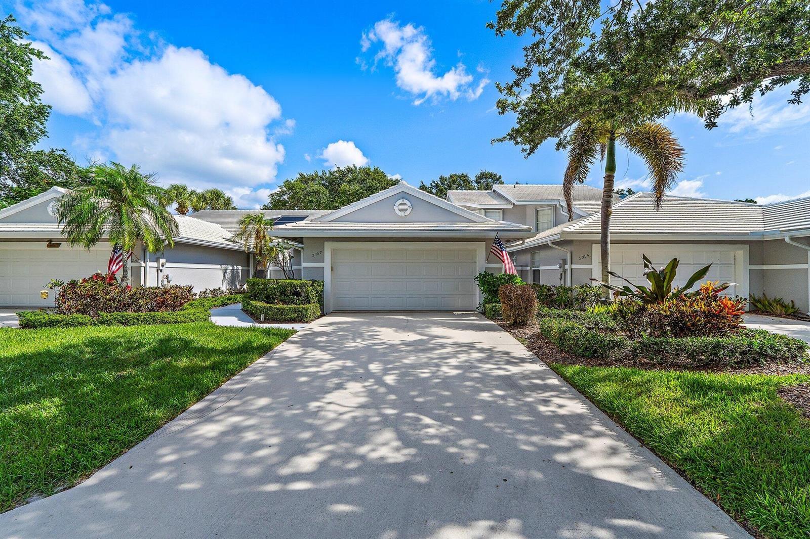 2387 SW Foxpoint Way, Palm City FL 34990 photo 2