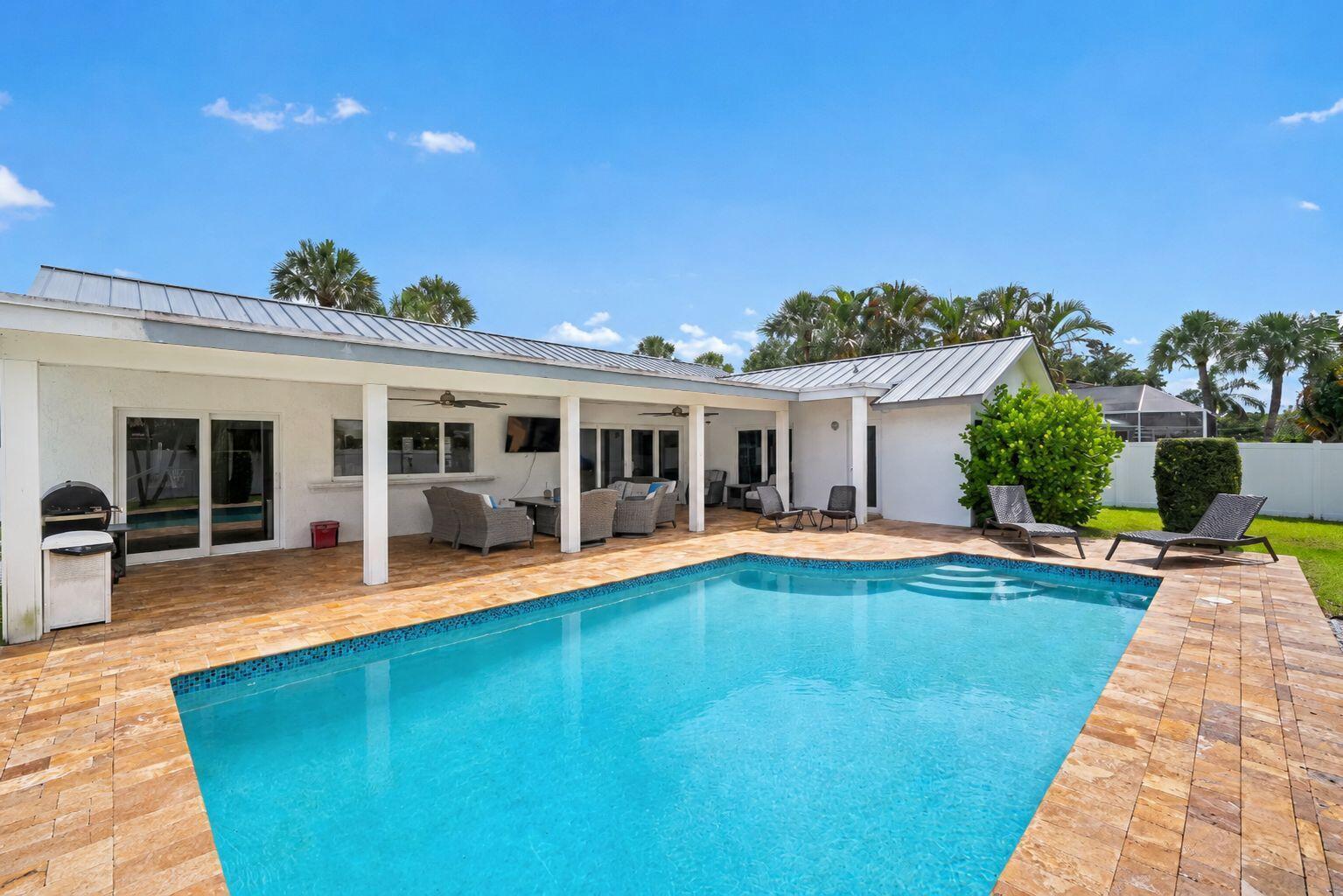 1461 SW 16th Street, Boca Raton FL 33486 photo 2